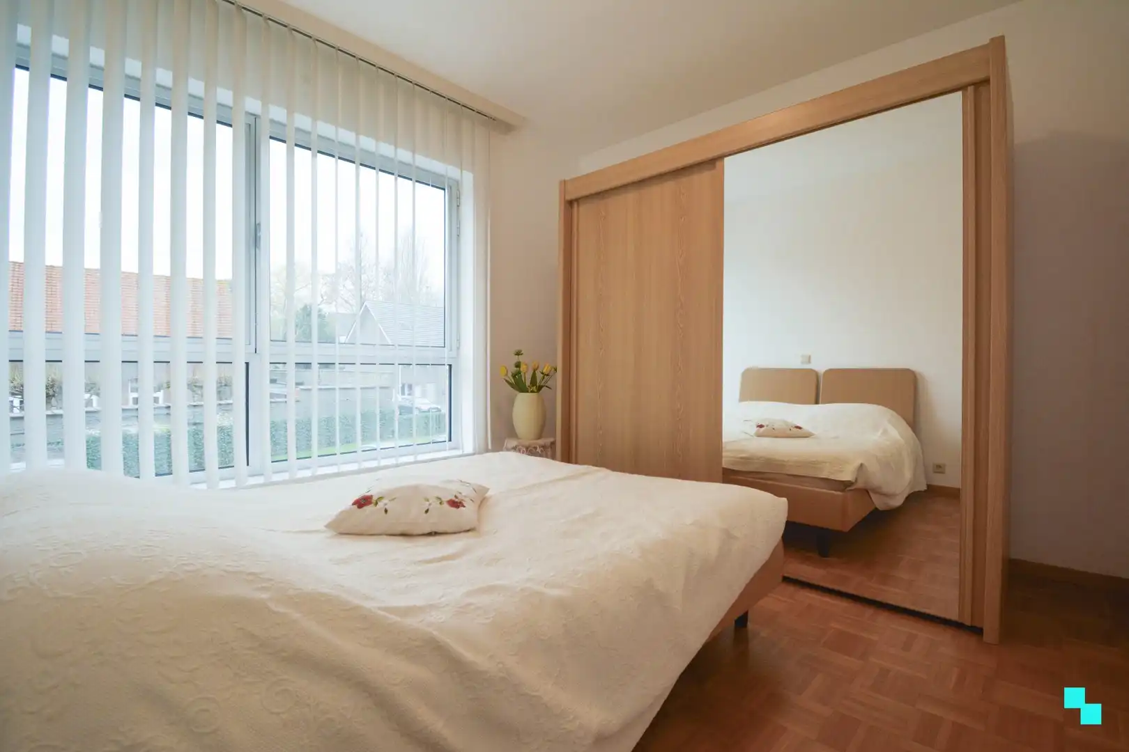 3-slaapkamer hoekappartement langs het water te Roeselare foto 10