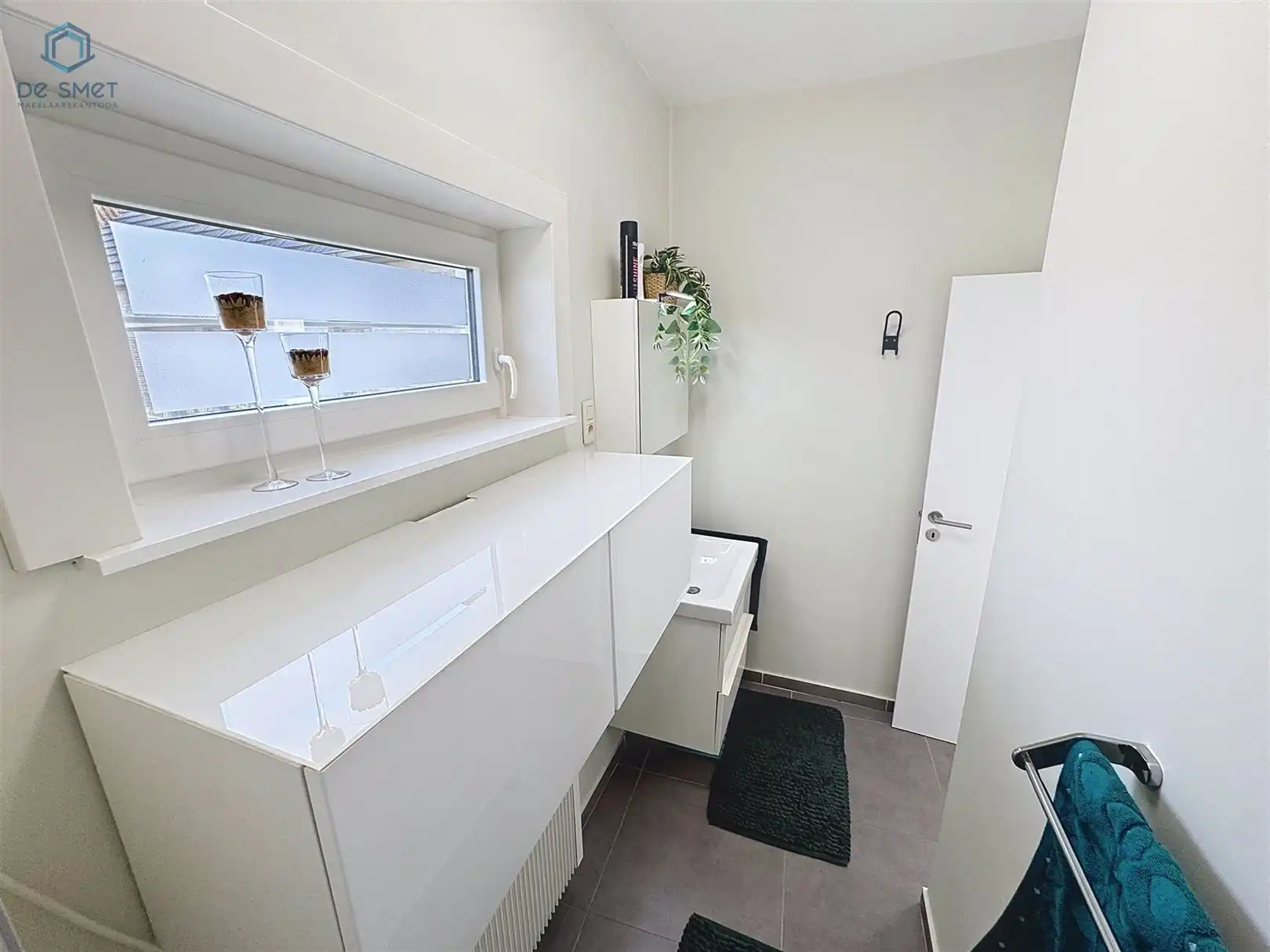 Instapklaar Gelijkvloersappartement met Terras, 2 Slaapkamers en Parkeerplaats in Goeferdinge foto 13