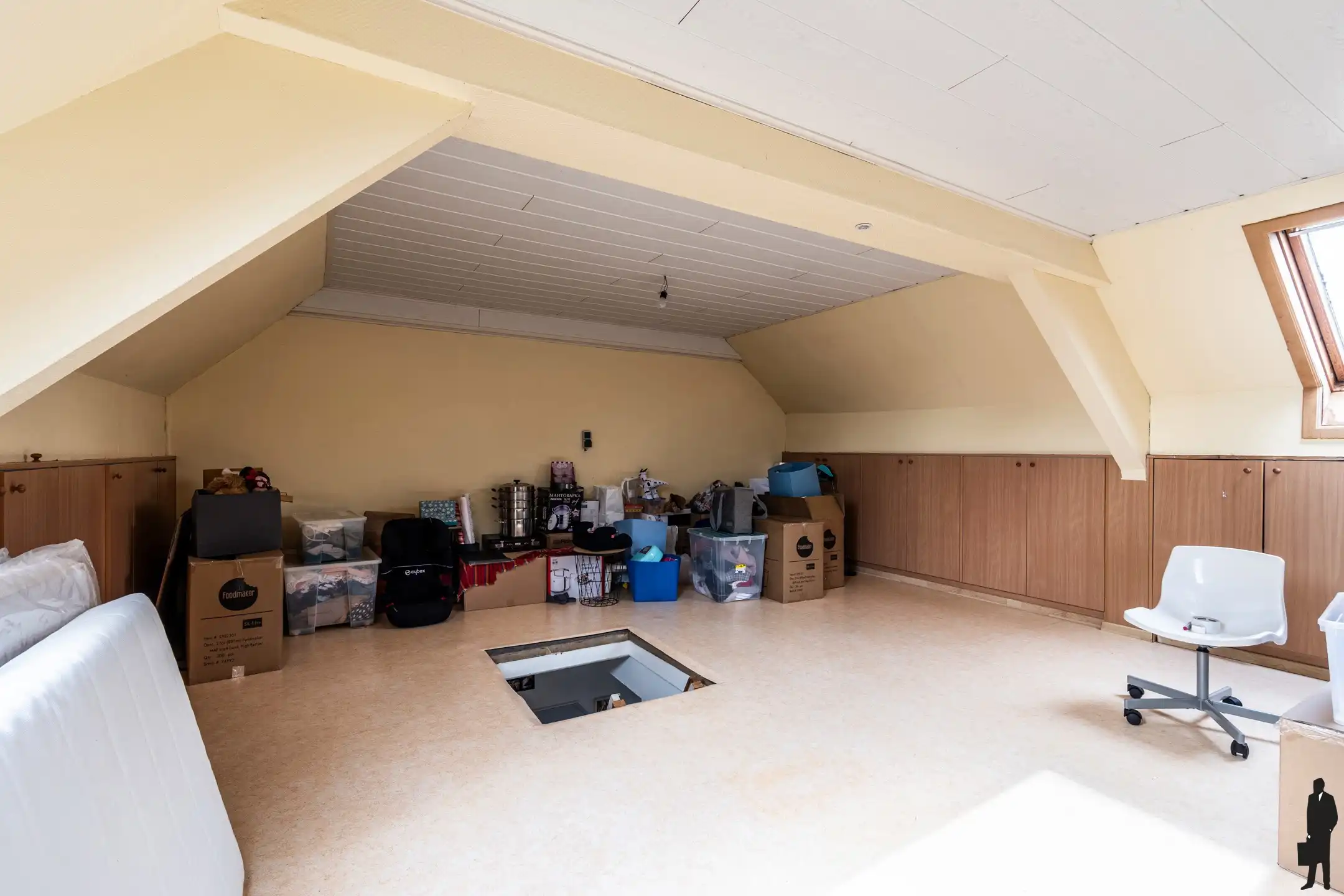 Frisse, lichtrijke woning met stadstuin vlakbij centrum Mol  foto 10