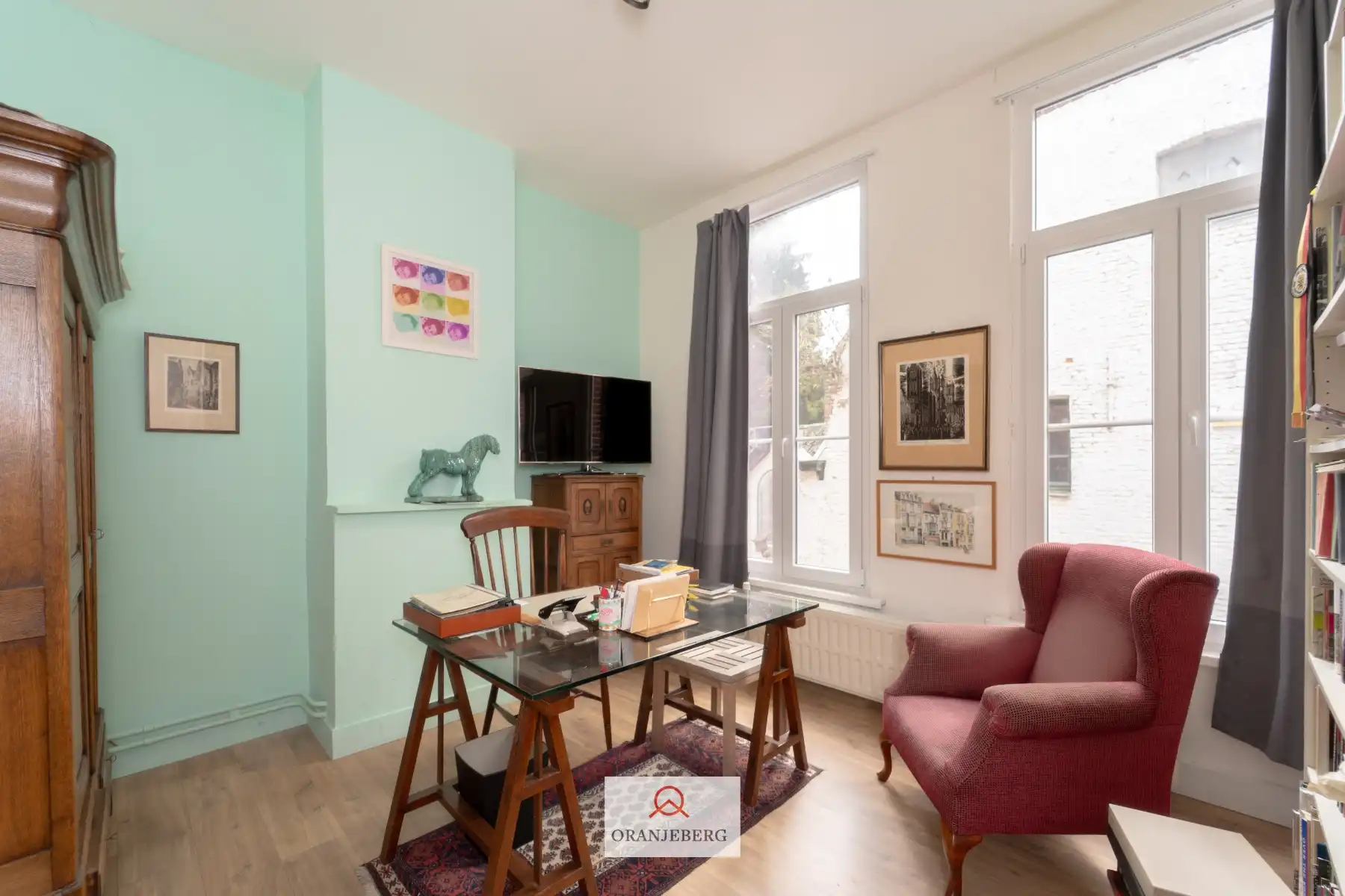 Huis met tuintje vlakbij Coupure foto 23