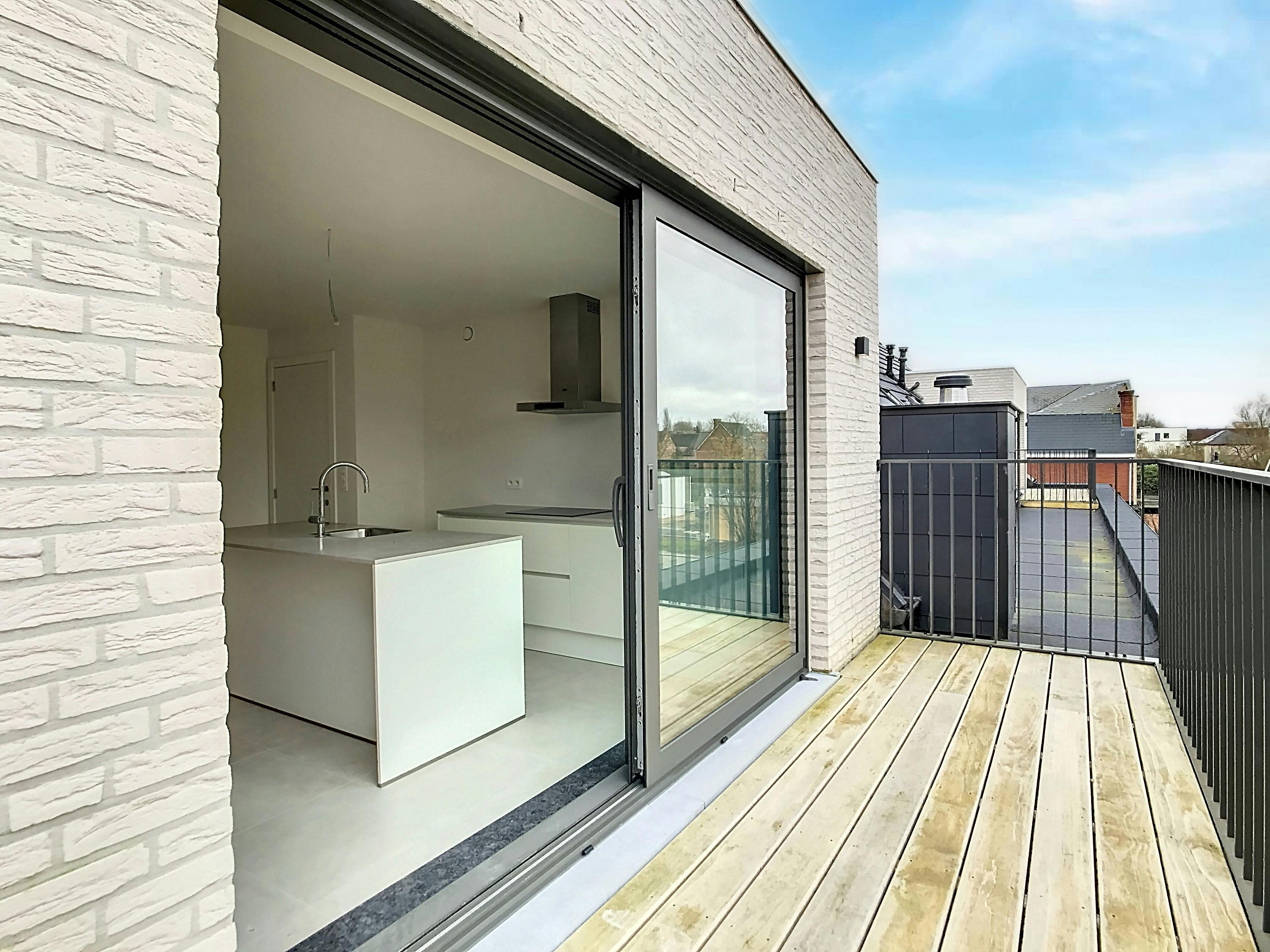 INSTAPKLAAR BEN-APPARTEMENT MET 2 SLAAPK. IN BAZEL EN TERRAS foto 13