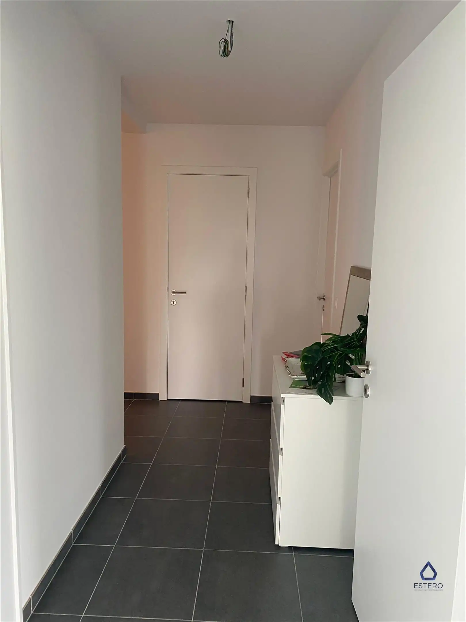 Nieuwbouwappartement met 3 slpk in verkeersluwe straat. foto 7