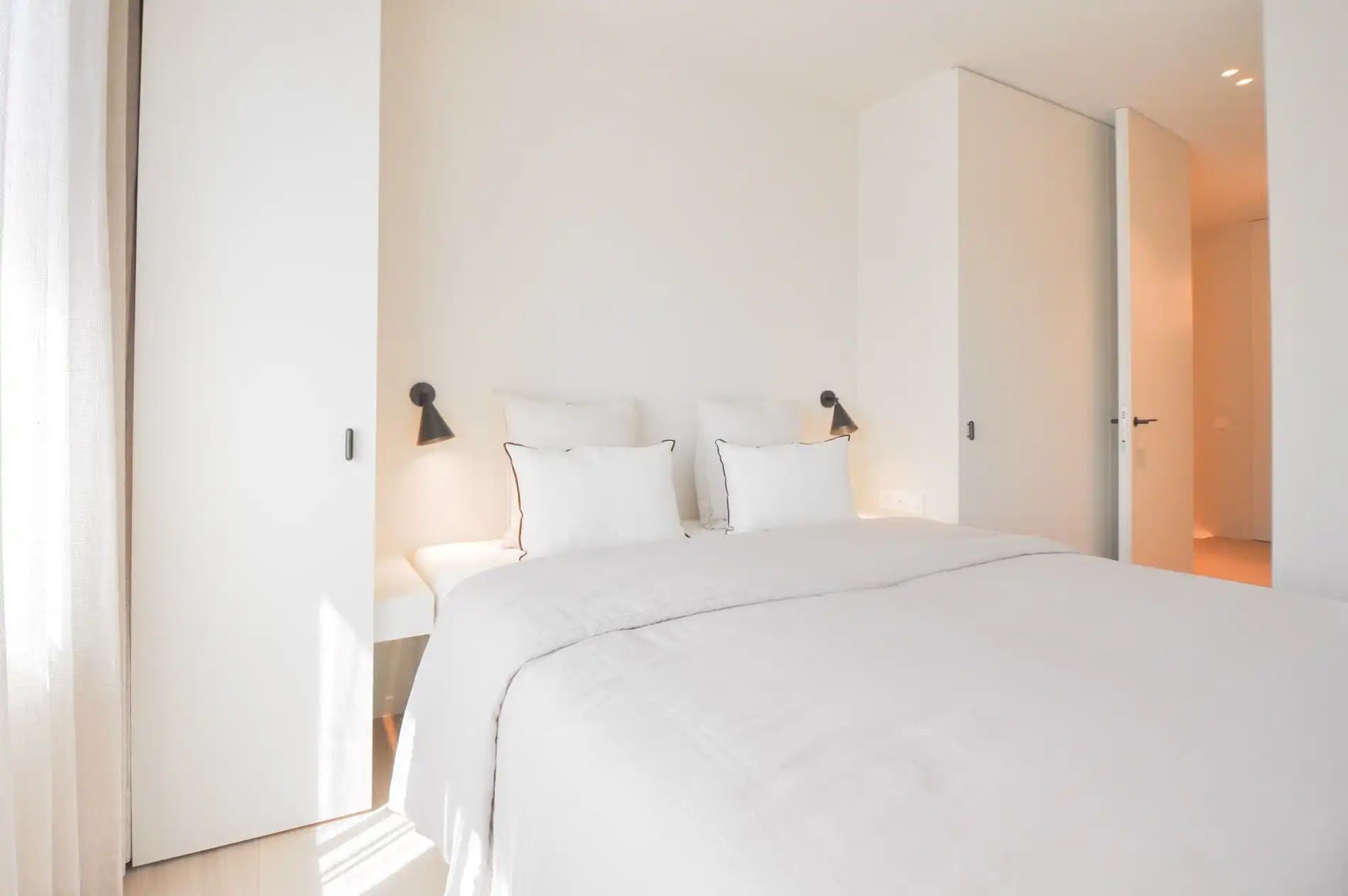 Volledig gerenoveerd hoek-appartement met een prachtig zicht op het Zegemeer. foto 28