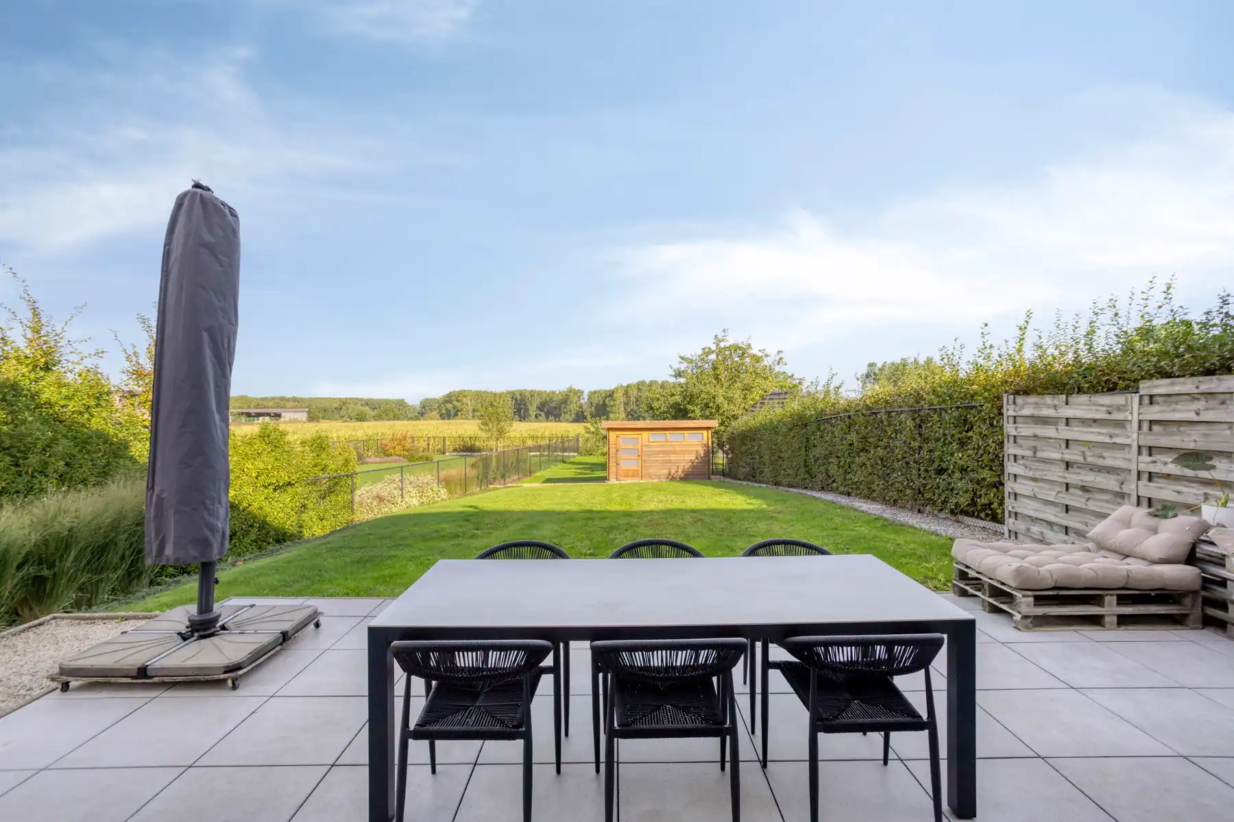Recente 3-gevelwoning op topligging foto 23