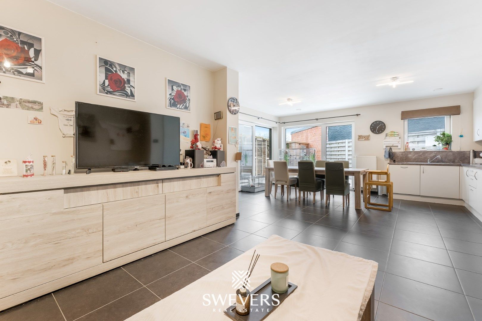 Instapklare rijwoning in centrum Tessenderlo foto 6
