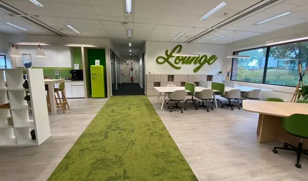 Instapklare kantoren te huur langs E313 in Herentals foto 3