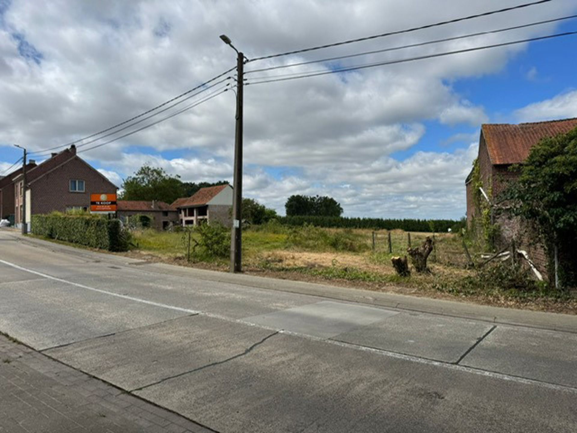 Halfopen bebouwing met mooi vergezicht in Kortenaken foto 4