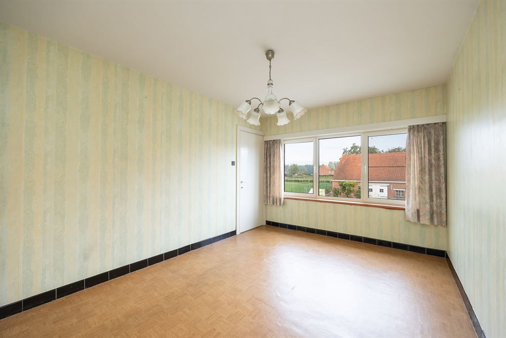 Karaktervolle woning met veel potentieel foto 26