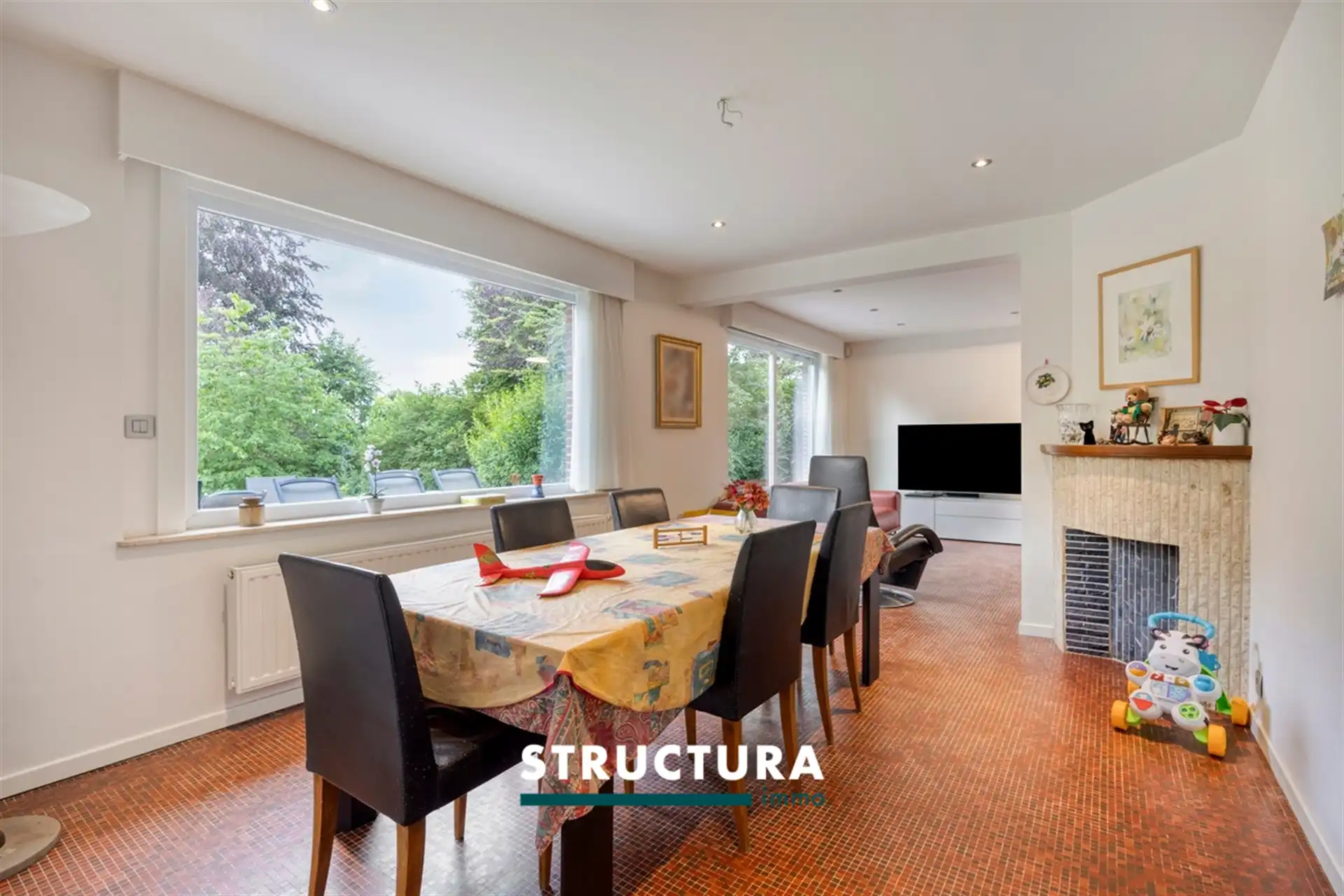 Villa met 4 slaapkamers en unieke tuin foto 6