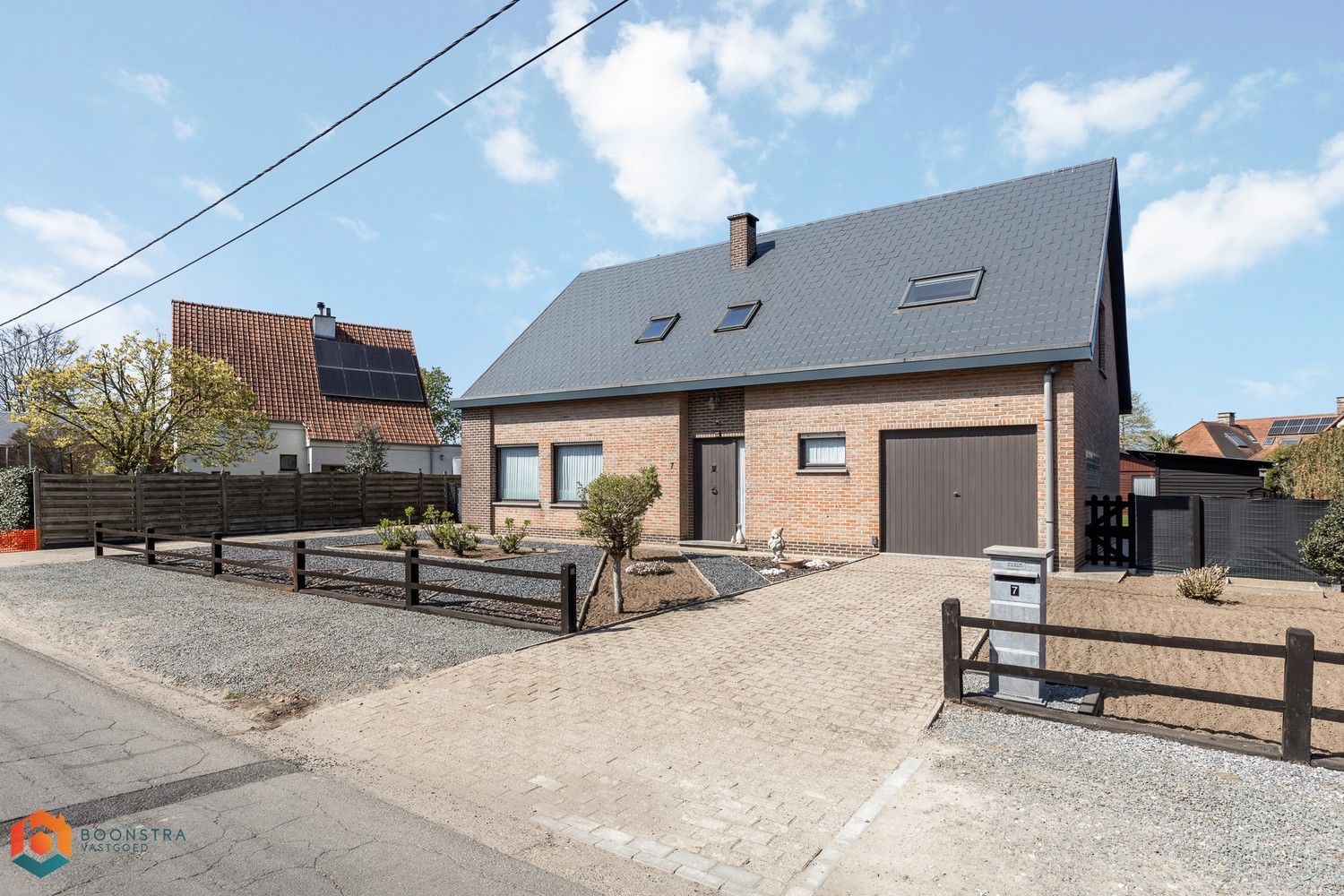 Ruime woning met 5 slpkrs en volledig ingerichte vergunde (woon)chalet 85m² op een perceel van 1117 m² foto 26
