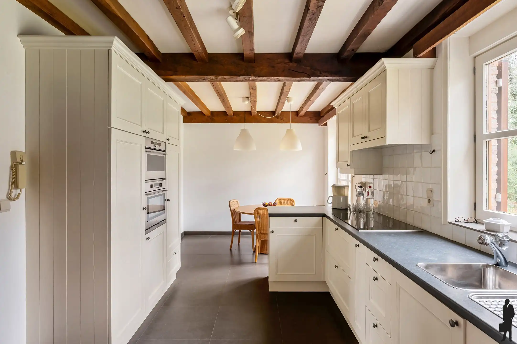 Charmante landelijke villa met bijgebouw op prachtig perceel in Essen Heikant foto 11