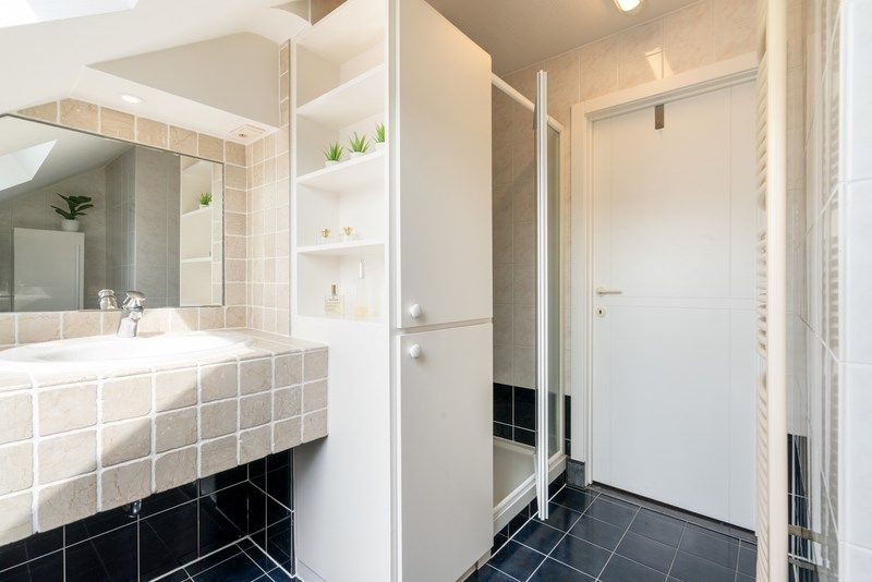 Riante en luxueuze villa  met wellness en weides foto 18