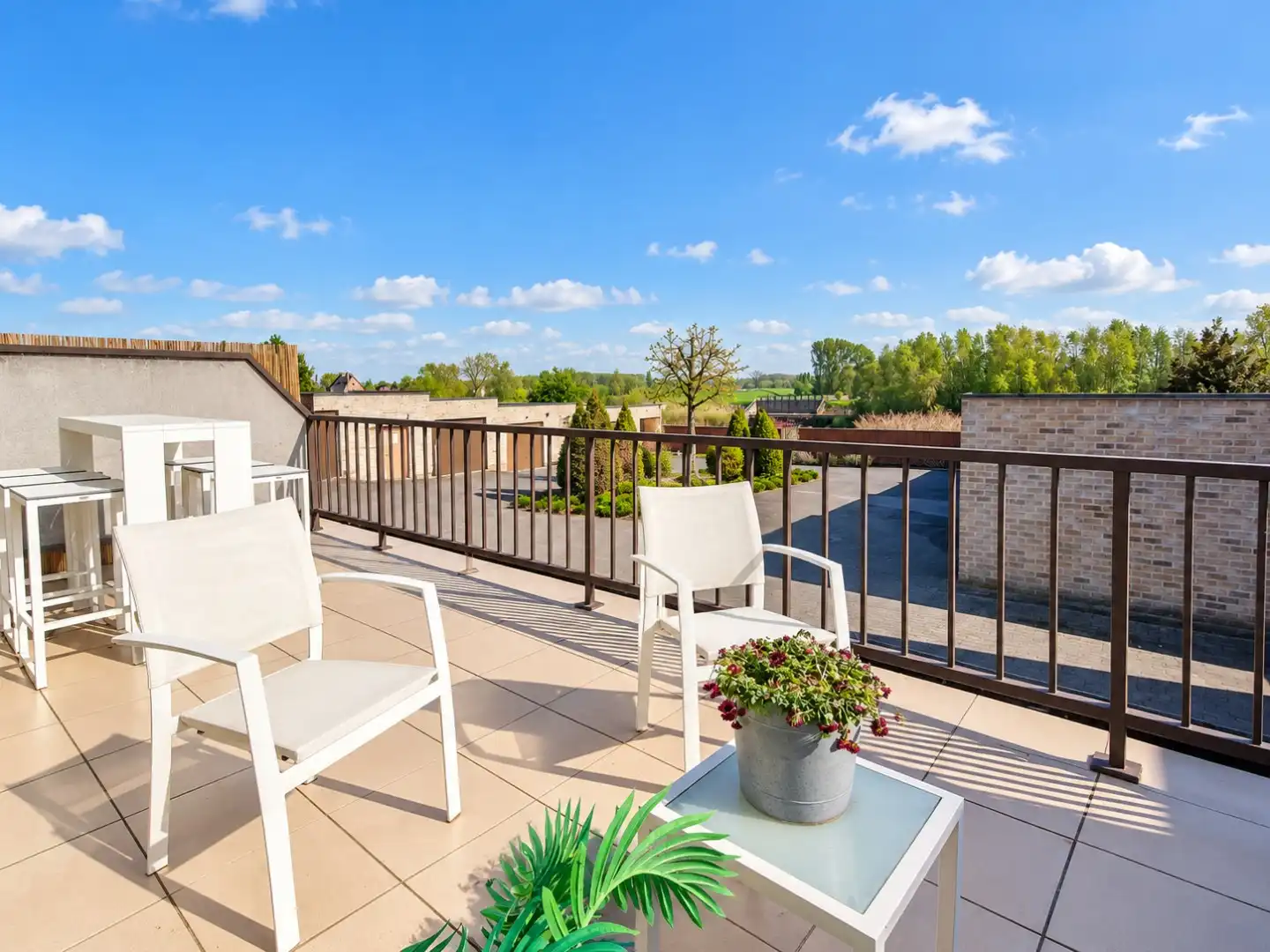 Gezellig gelijkvloers appartement te Schellebelle foto 5