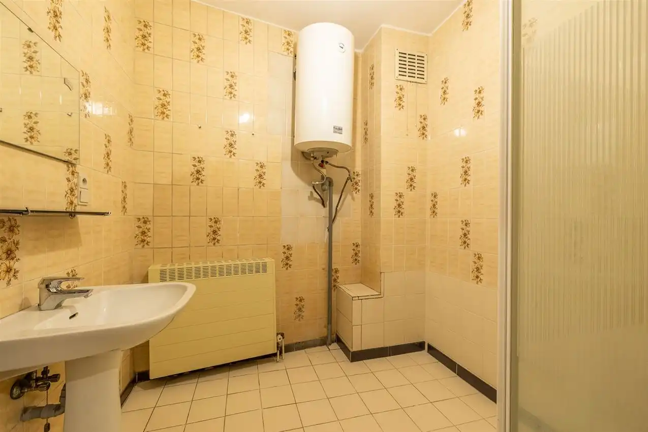 Gelijkvloers appartement met 2 slk  foto 11