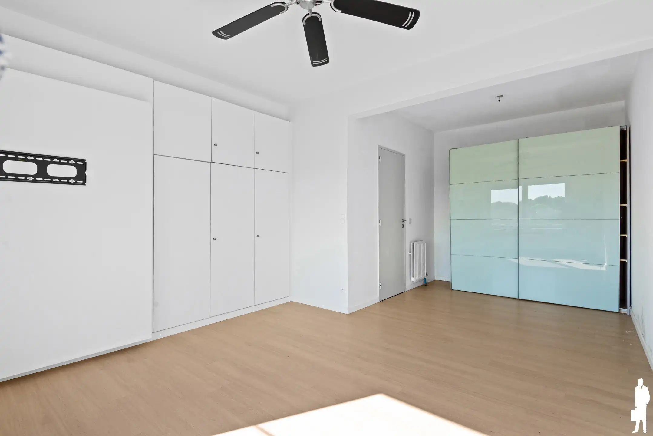 Appartement met 2 slaapkamers in de Neerlandwijk foto 15