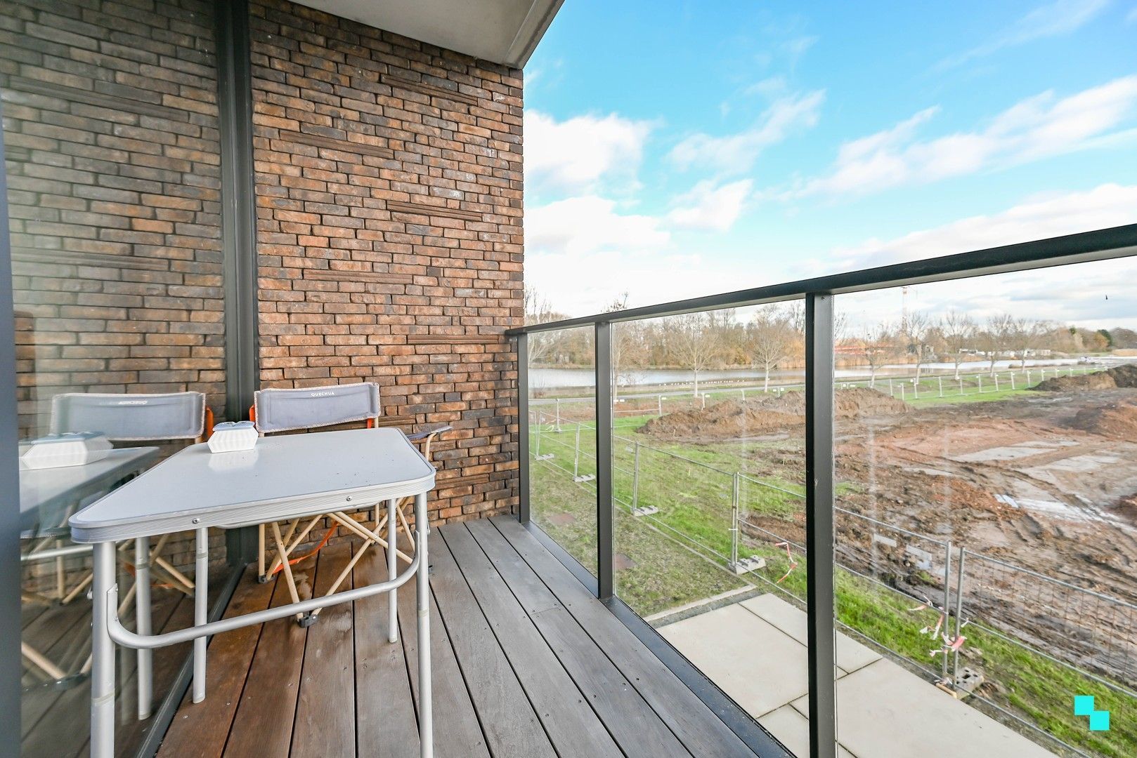 Energiezuinig éénslaapkamerappartement aan kanaal Roeselare-Leie foto 17