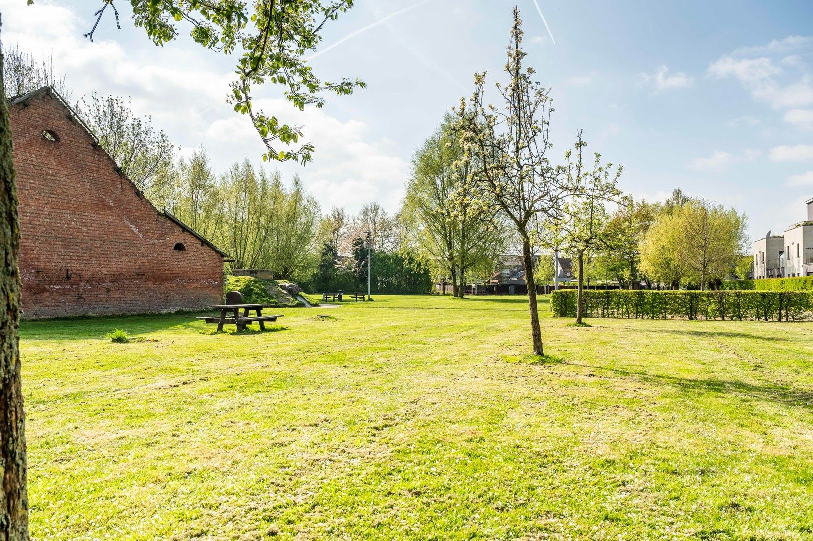 Instapklaar gelijkvloers appartement met tuin + optioneel een garage box! foto 22