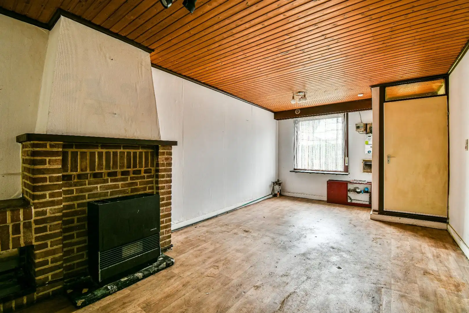 Te renoveren woning met landelijk zicht! foto 5