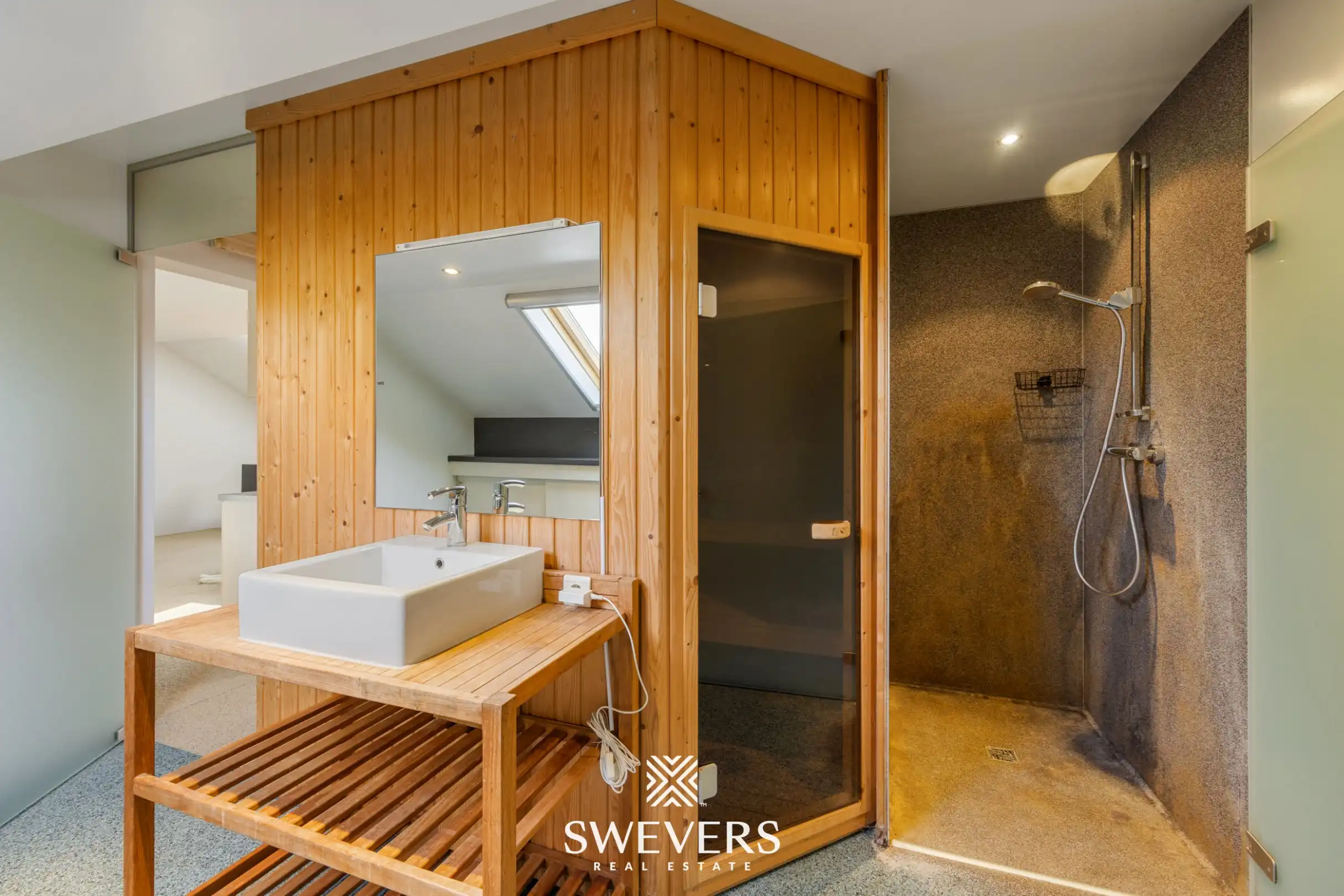 Ruime open bebouwing met 5 slaapkamers en grote tuin in Diepenbeek foto 26