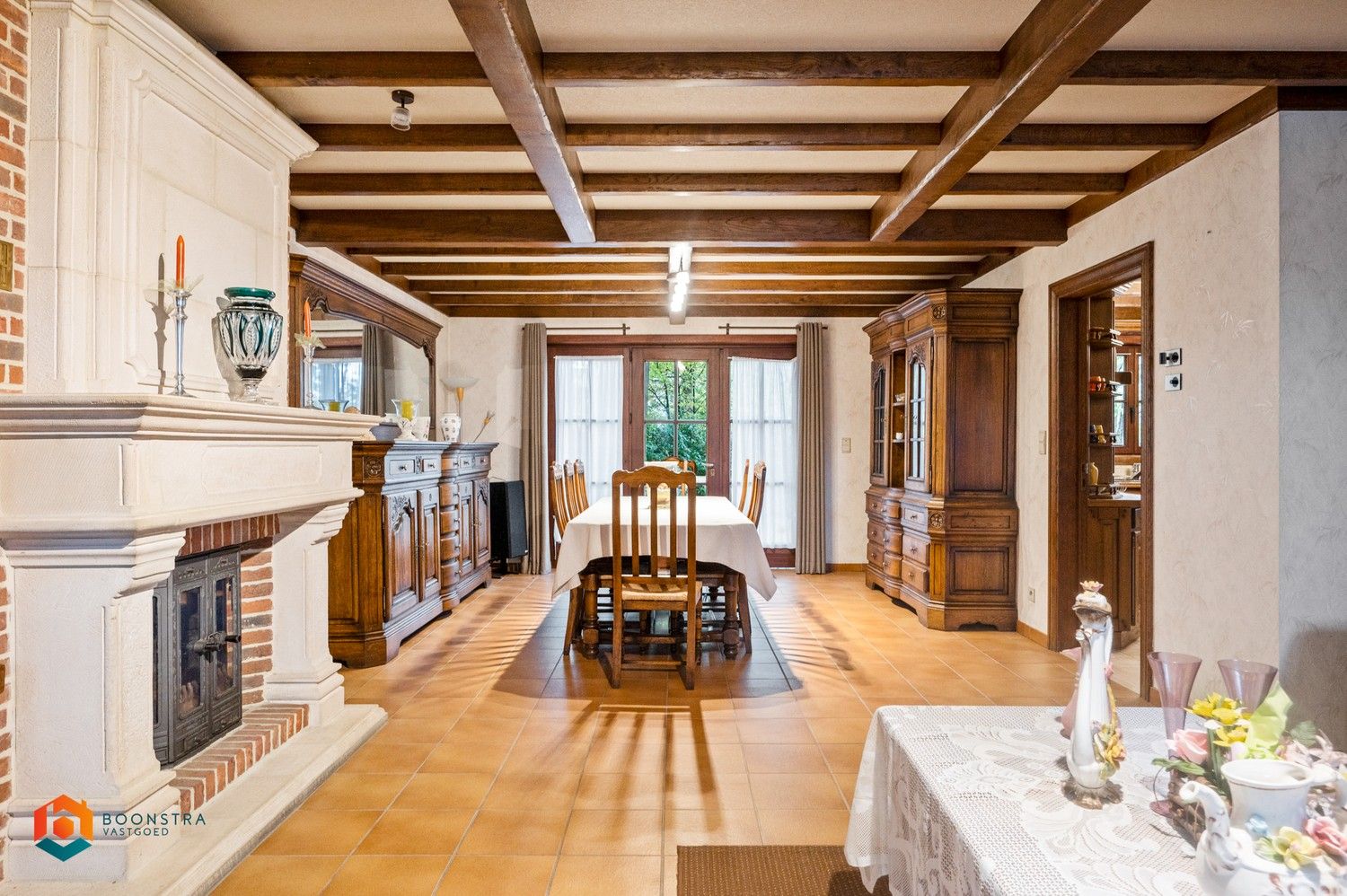 Te renoveren villa met 4 slpkrs op toplocatie in Beerzel foto 5