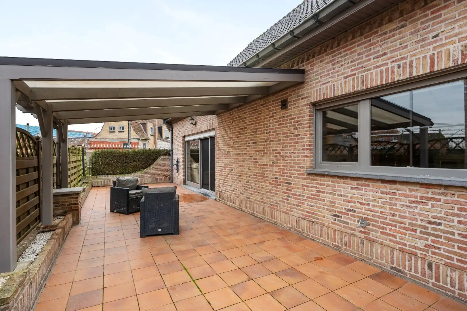  ALLEENSTAANDE VILLA MET 5/6 SLAAPKAMERS, DUBBELE GARAGE EN TUIN  foto 25