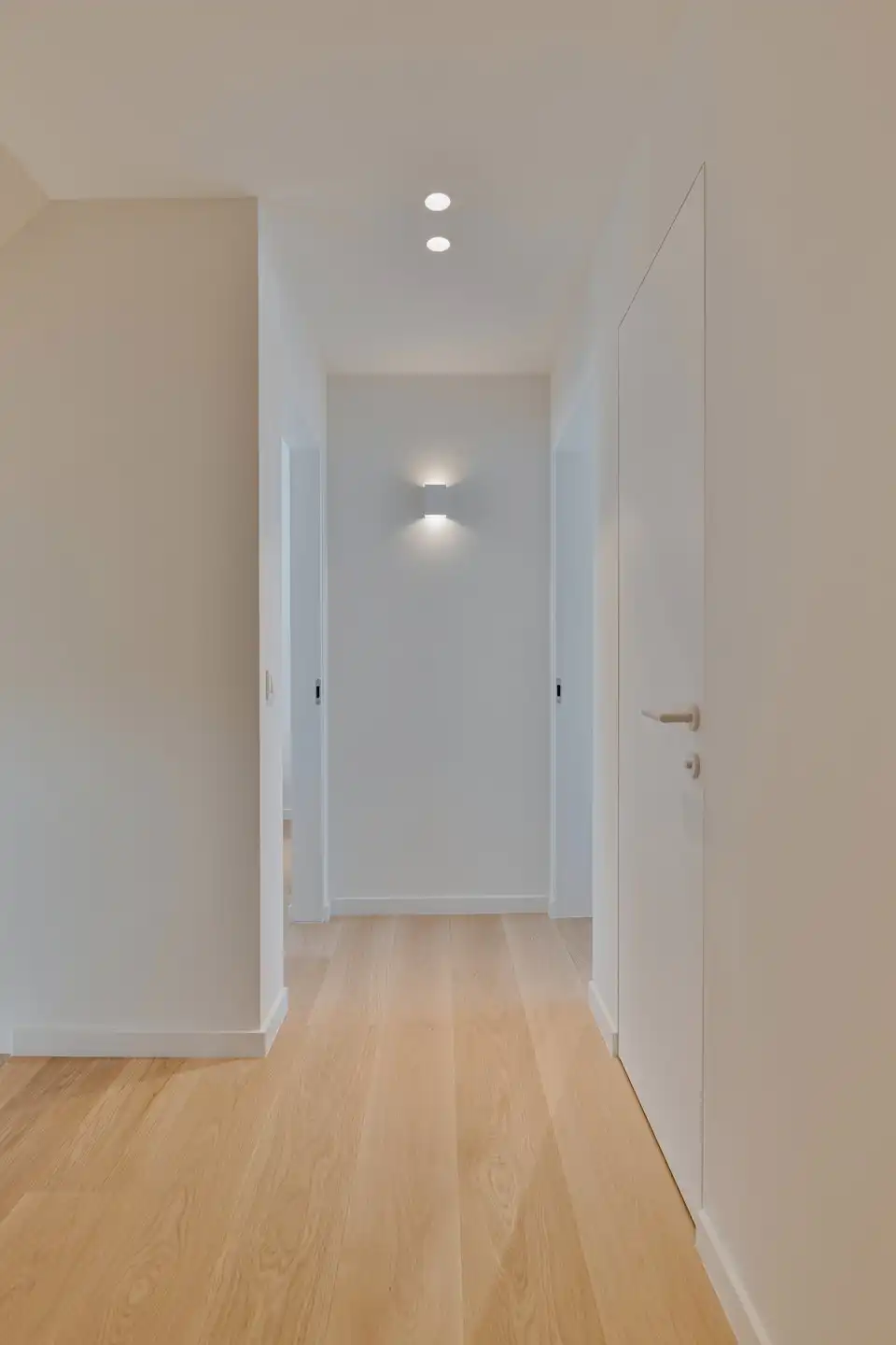 Exclusieve, volledig gerenoveerde hoekvilla met adembenemend zeezicht aan de Zeedijk. foto 30