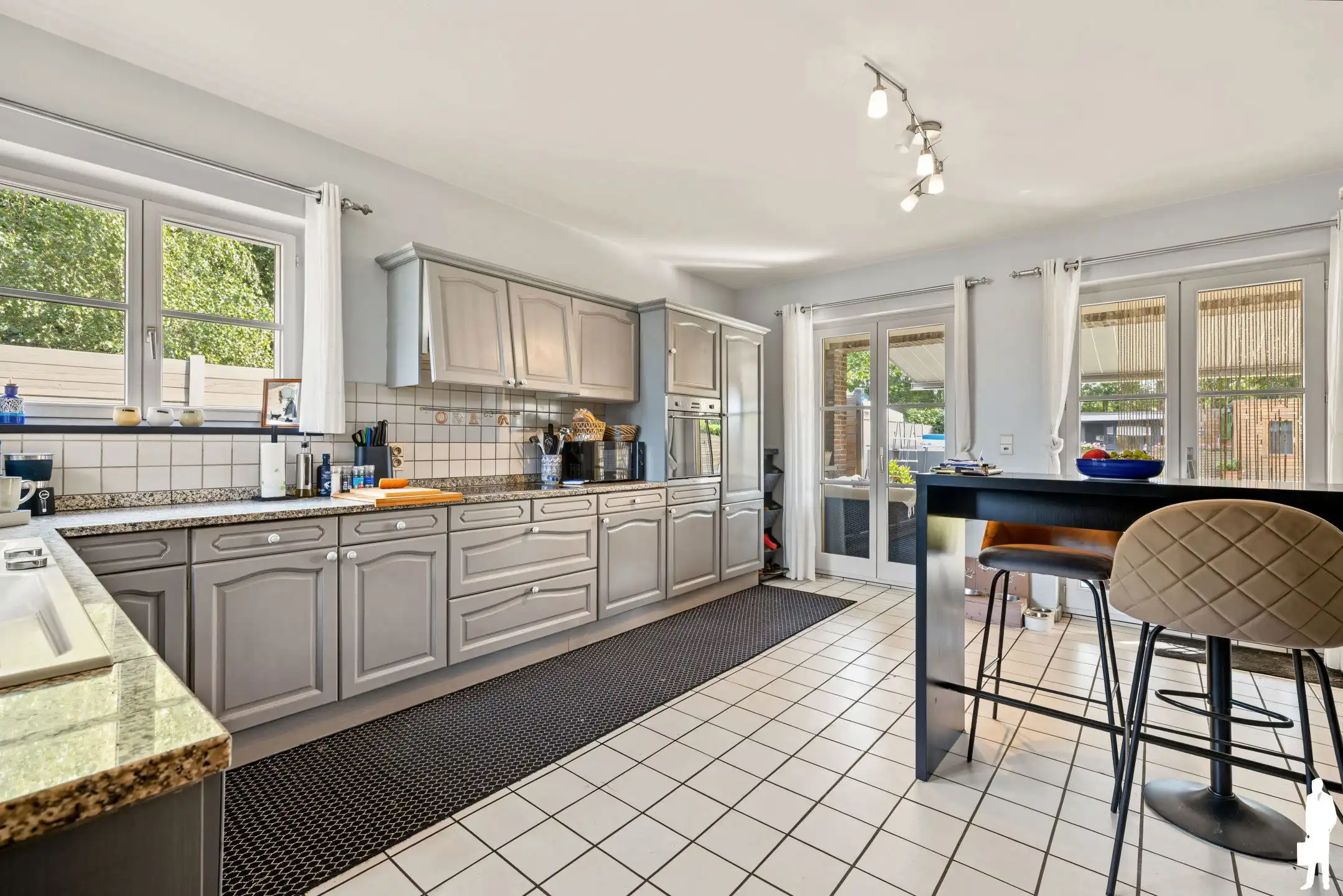 Open bebouwing met 4 slpk, tuin en aparte woonunit te Melsele foto 6