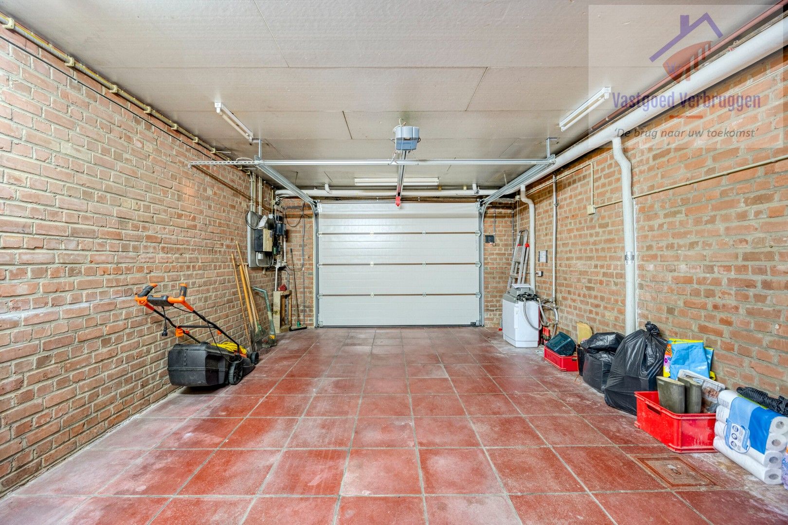 Standingvolle ruime bel-etage met 4 slaapkamers en tuin foto 17