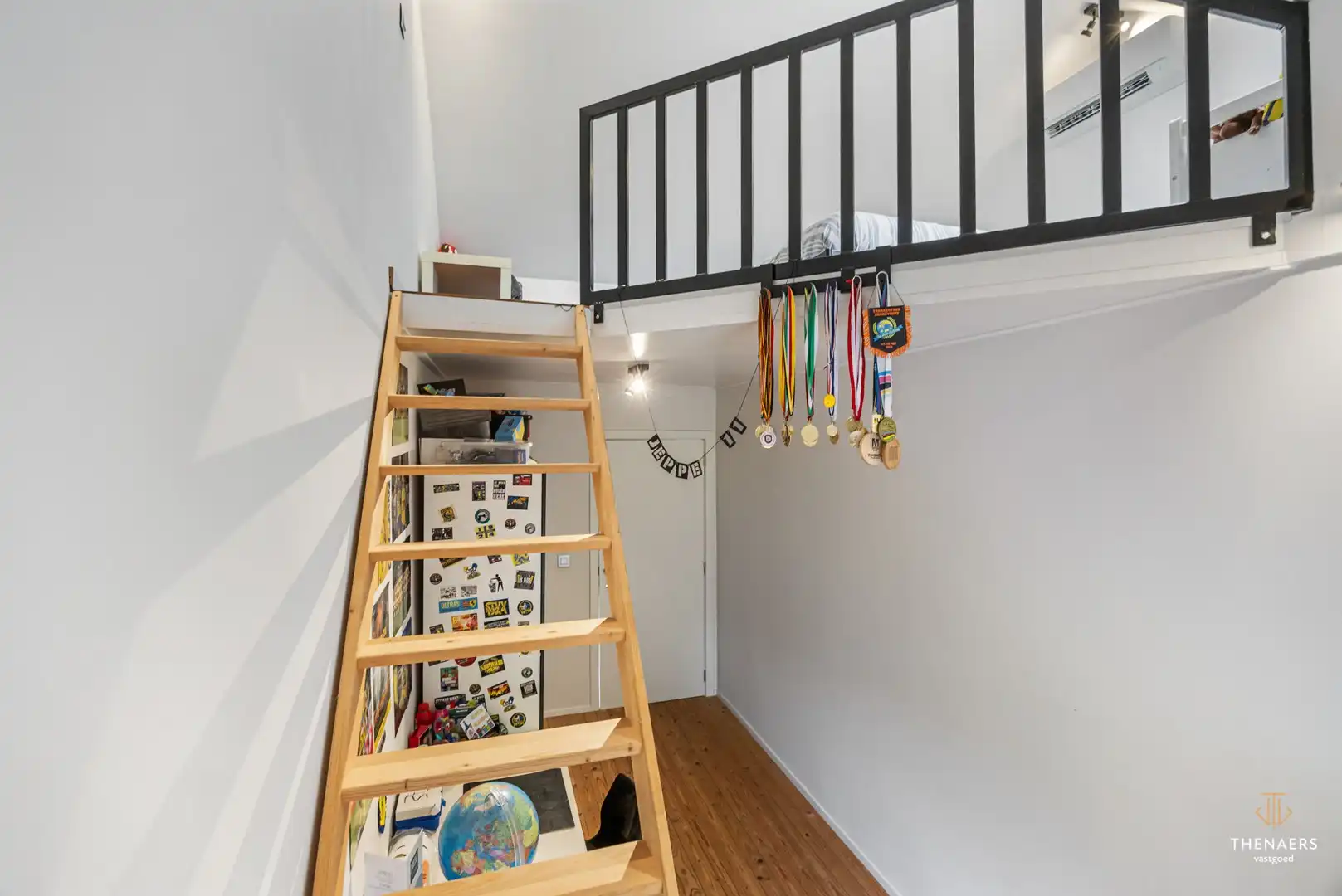 Karaktervolle hoevewoning met 279 m² woonoppervlakte en prachtige tuin op 18a45ca in Heks foto 31