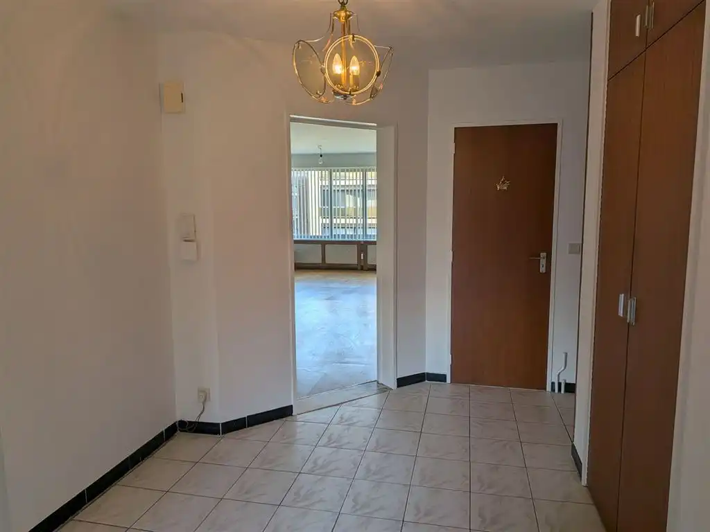 Appartement op de 2e verdieping foto 2