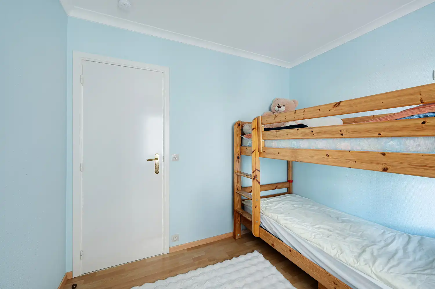 Hoekappartement met 2 slaapkamers en frontaal zeezicht foto 11