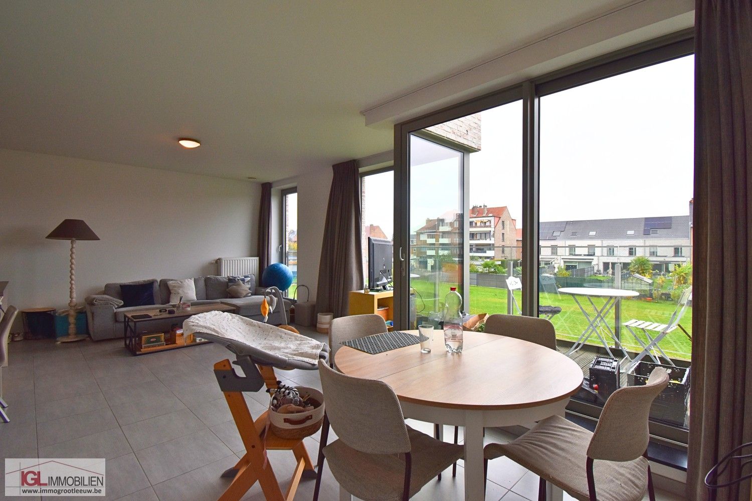 Appartement met 2 kamers en autostaanplaats foto 6