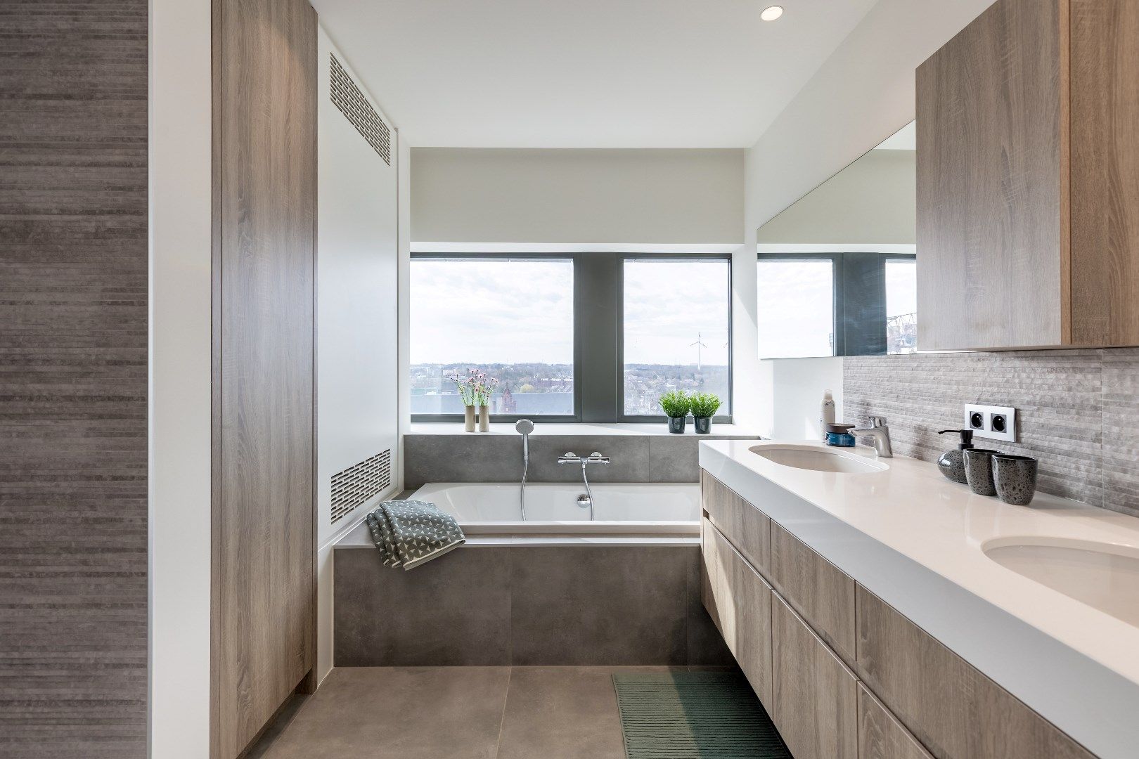 Appartement op de 10de verdieping van 137m² met twee slaapkamers foto 39