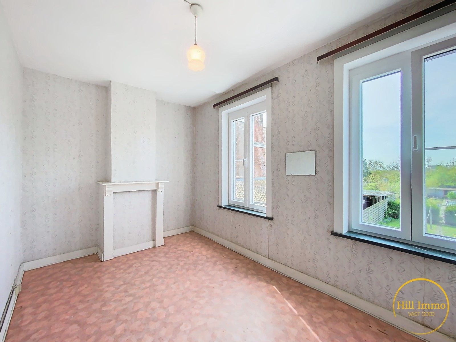 Ruime te renoveren woning centraal gelegen te Nieuwkerke foto 10