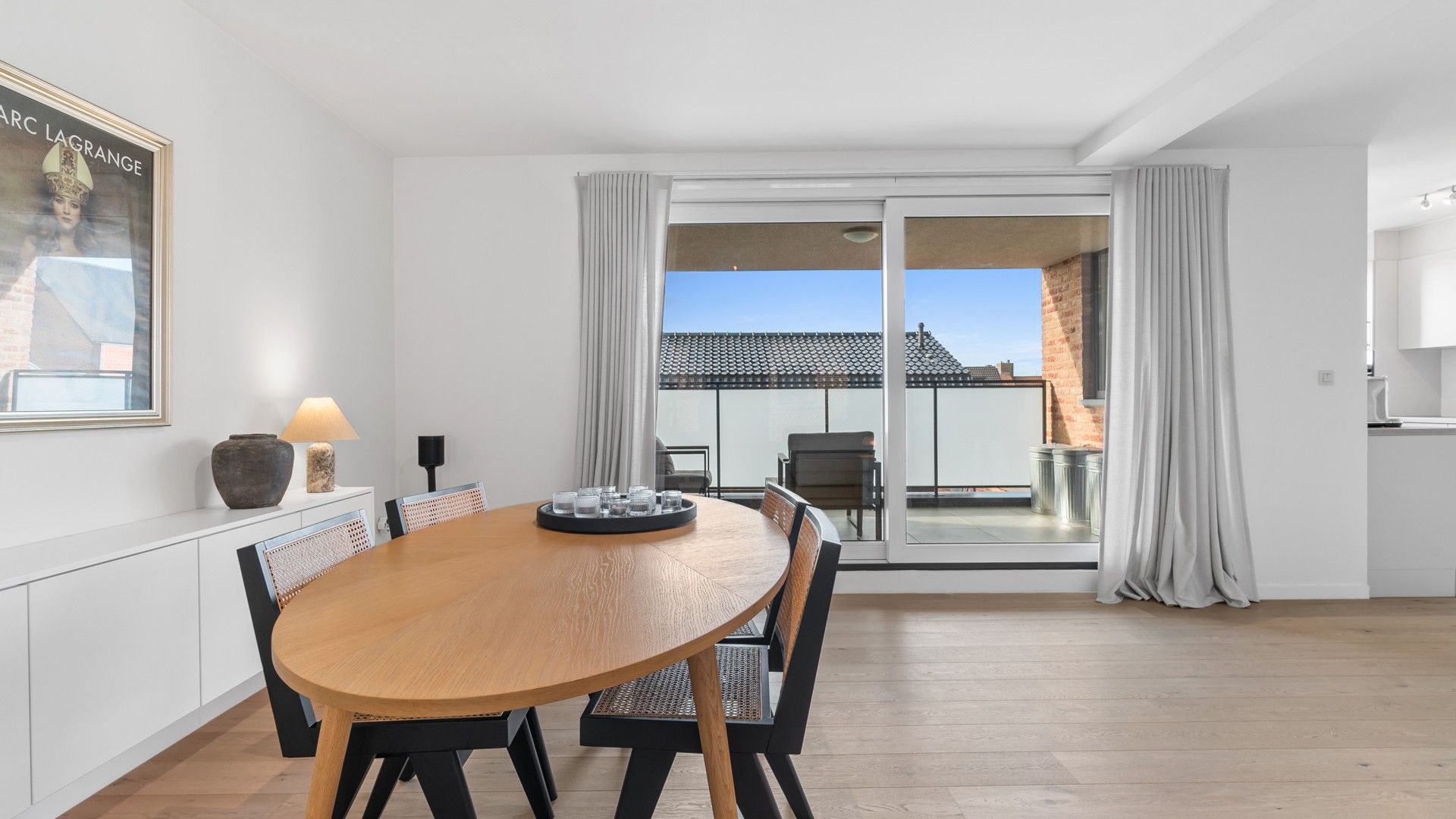 Exclusief appartement van 164,88 m2 met 2 terrassen in centrum Maaseik foto 15