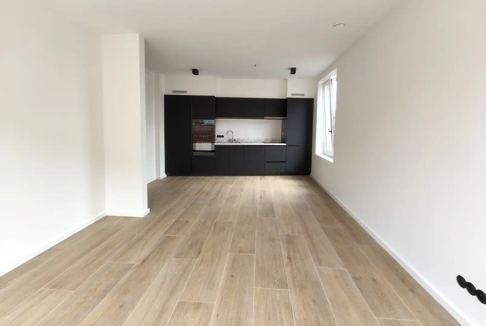 DUPLEX APPARTEMENT MET GROOT TERRAS foto 4