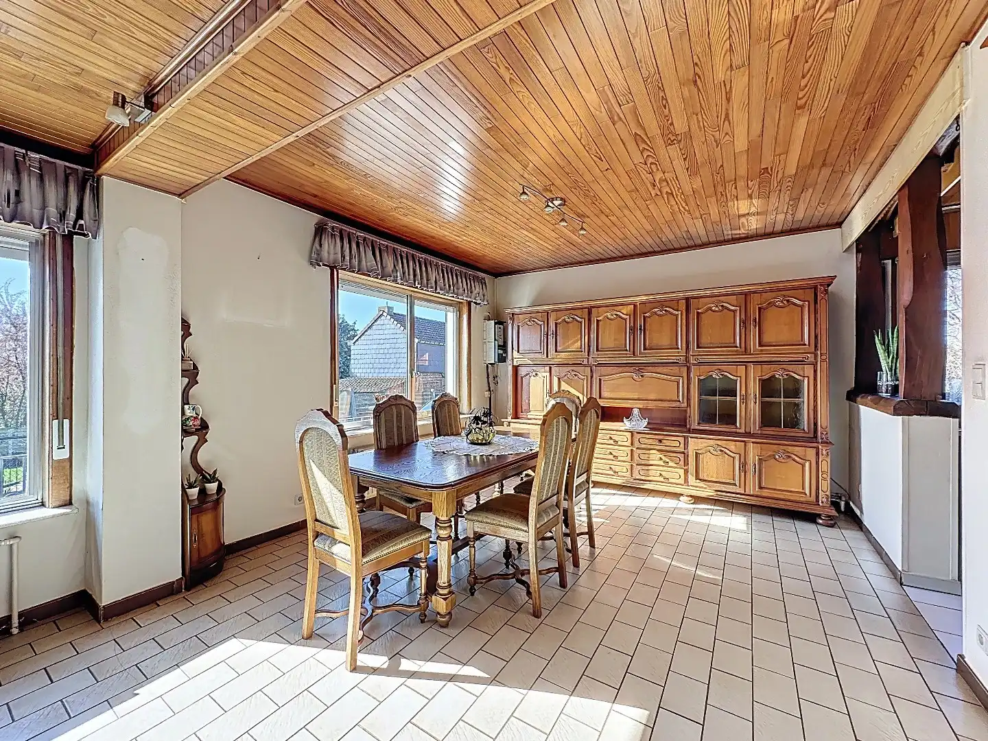 Charmante woning met uitzonderlijk potentieel te Lubbeek foto 7