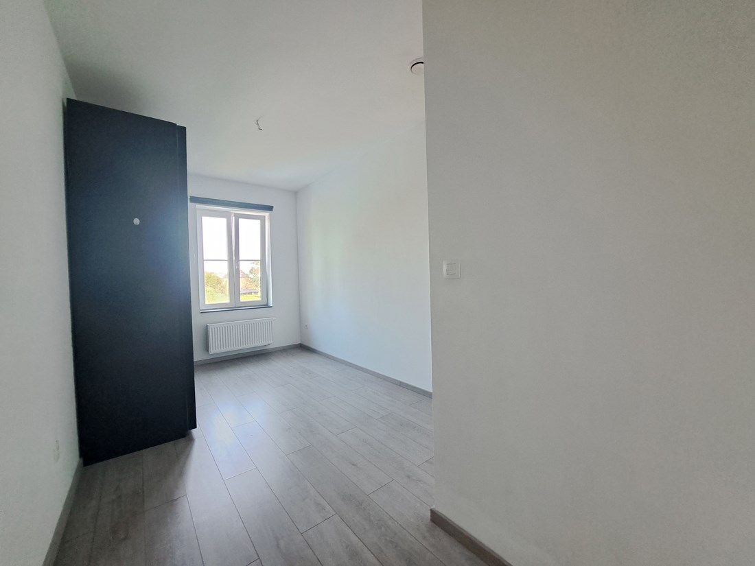 Gunstig gelegen HOB te Rekem foto 15