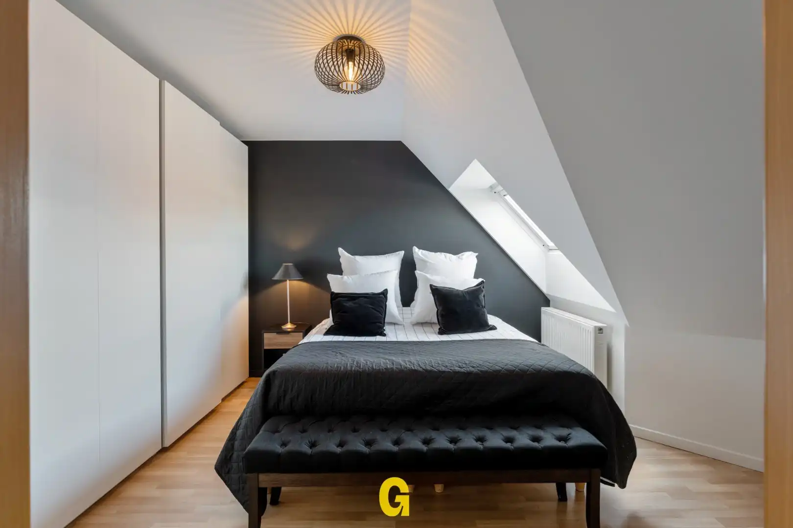 Leuk ingedeeld duplexappartement met 3 slaapkamers, mezzanine en standplaats te Beverst foto 3