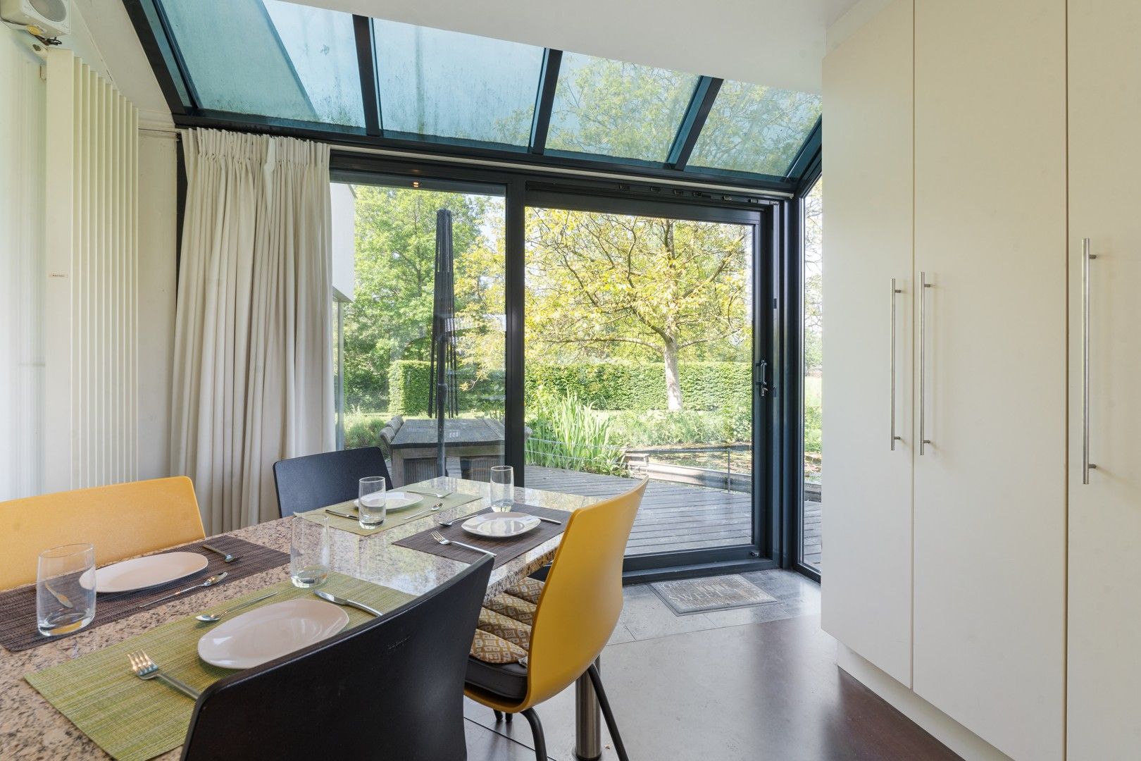 Luxueuze lichtrijke architectenwoning te Lochristi foto 16