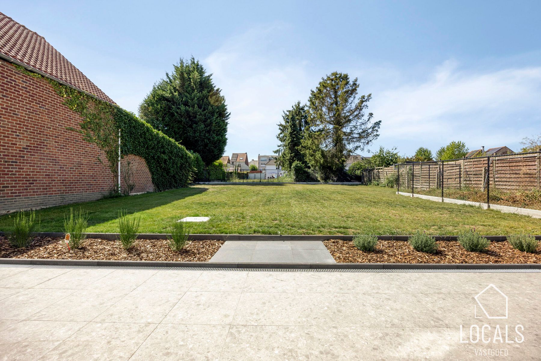 Prachtige nieuwbouwwoning op 642m² met zuidgerichte tuin foto 4