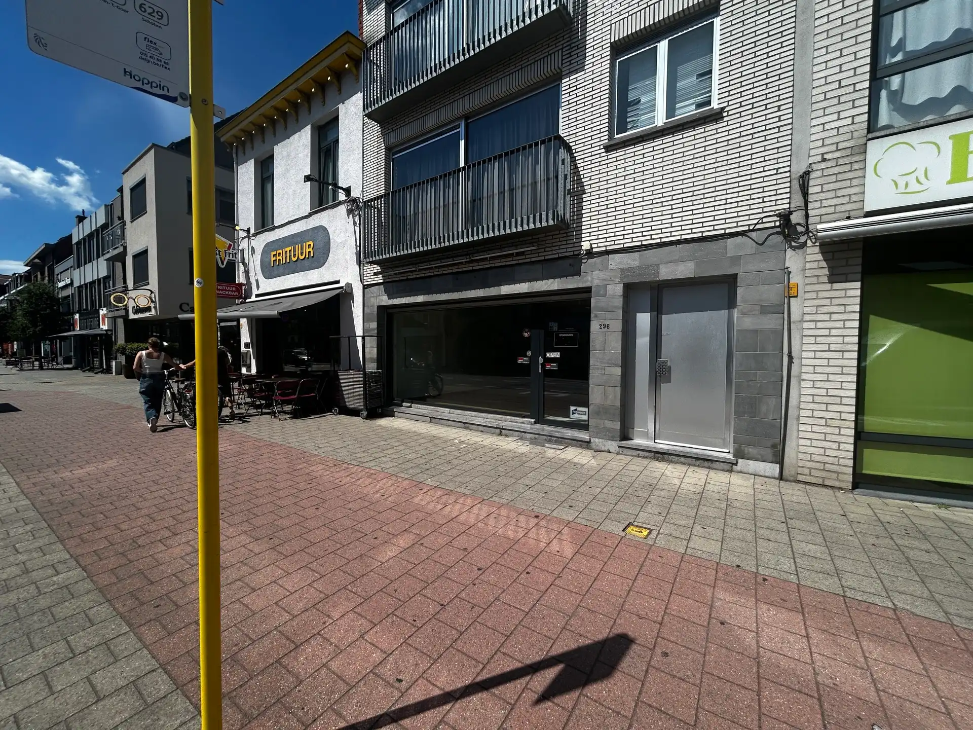 Commerciële ruimte te huur foto {{pictureIndex}}