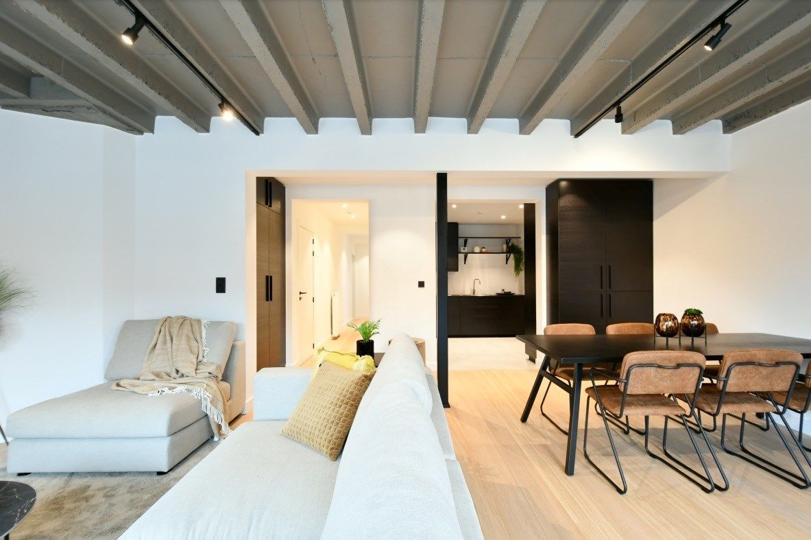 Luxe appartement in kleinschalig project! foto {{pictureIndex}}