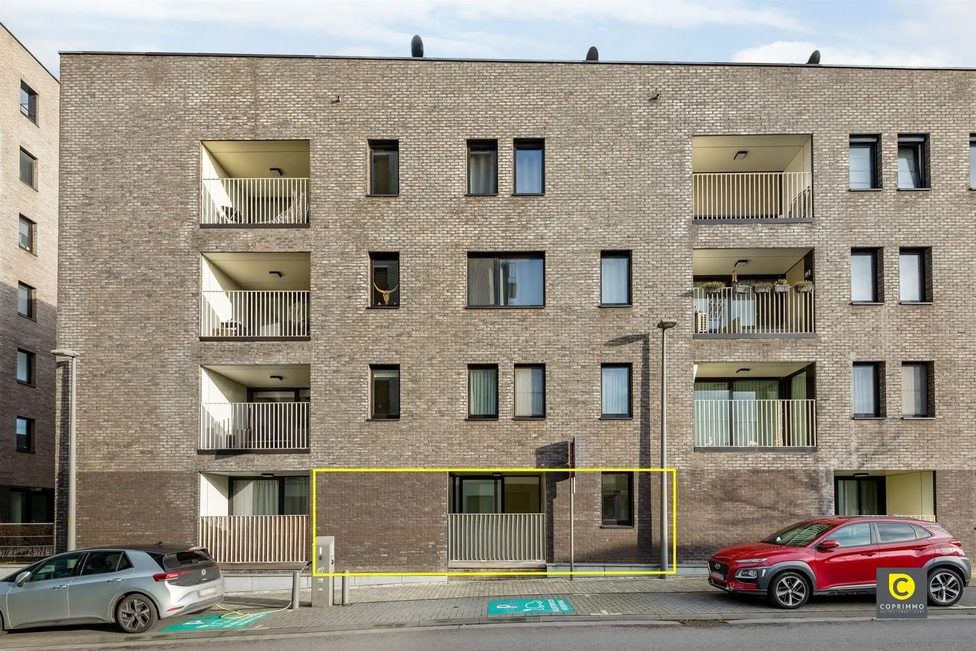 Gelijkvloers app.: 1 slk en T foto 10