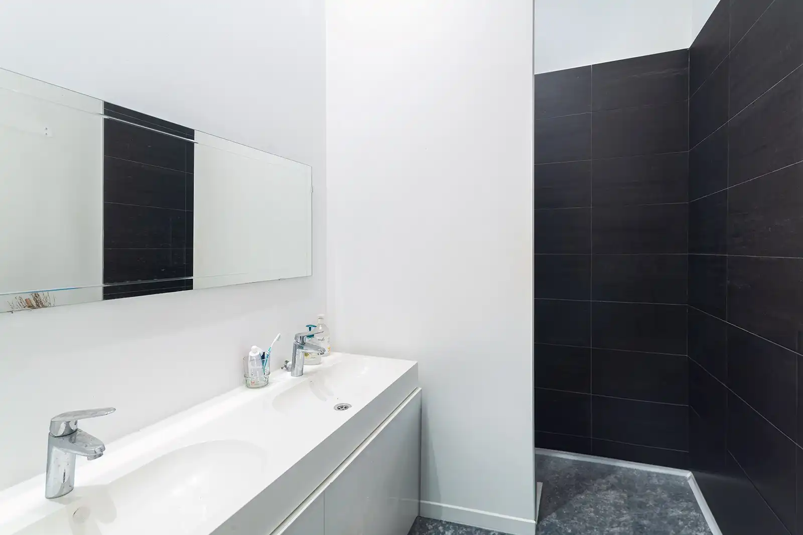 Charmant appartement op een zucht van het KMSKA foto 8