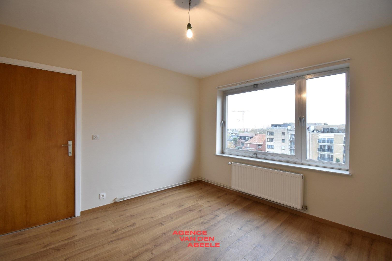 Appartement met 2 slaapkamers en garage te Christus Koning foto 14
