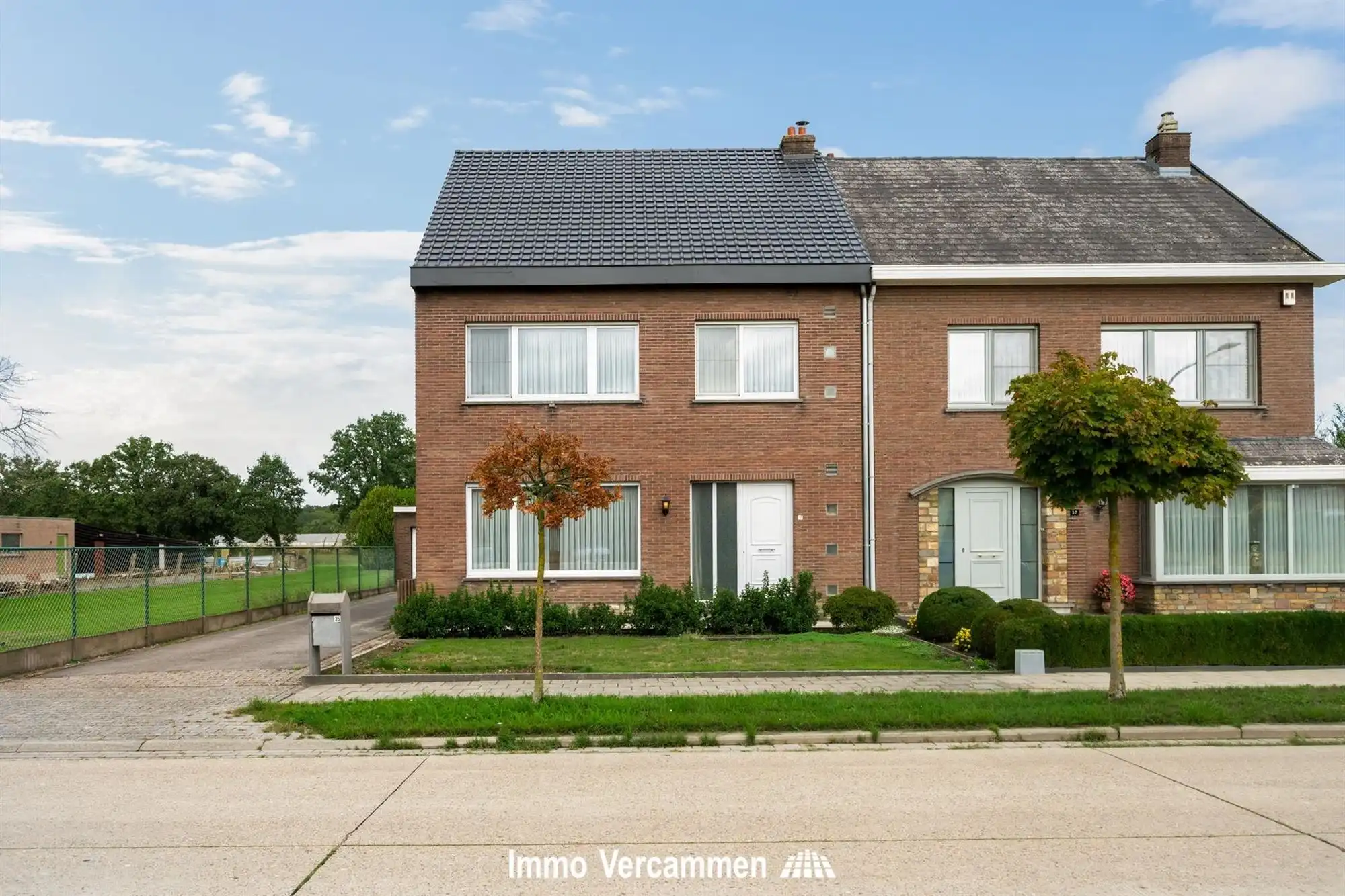 Goed onderhouden, halfopen bebouwing te Sint-Katelijne-Waver foto 2