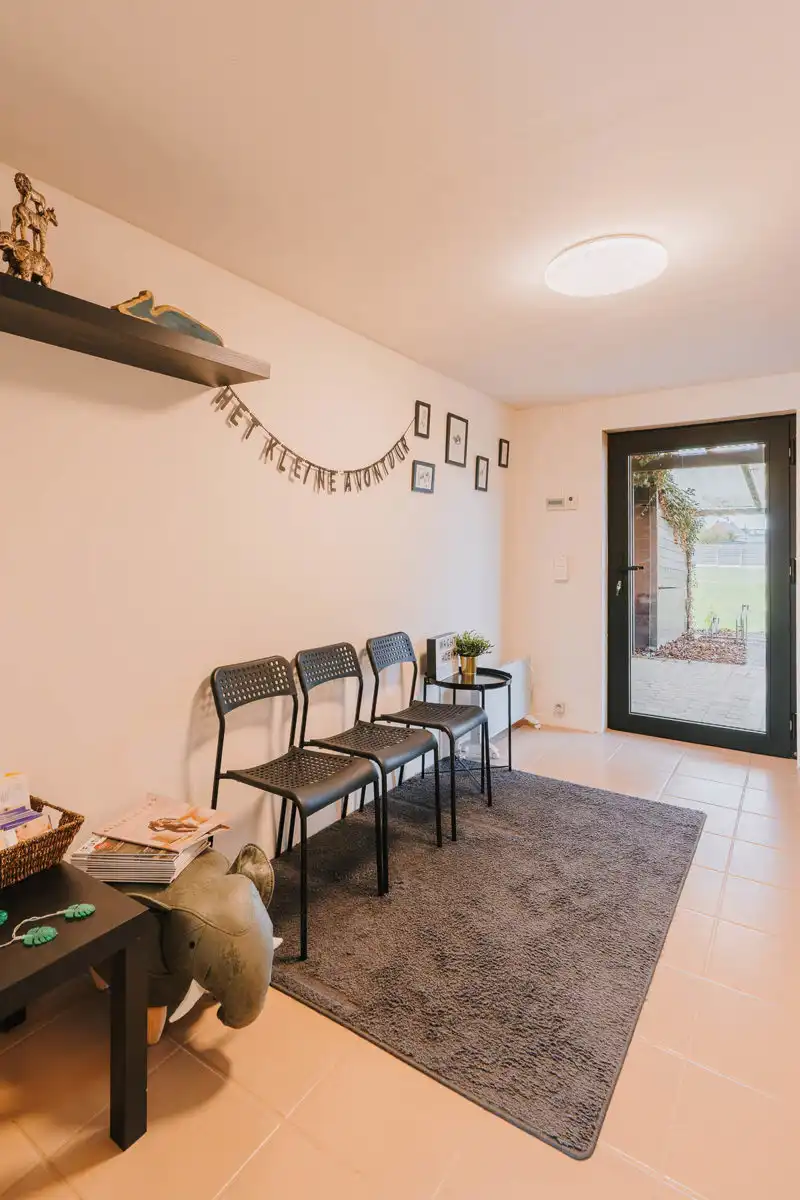 Ruime gezinswoning met praktijkruimte/kangoeroewoning foto 31