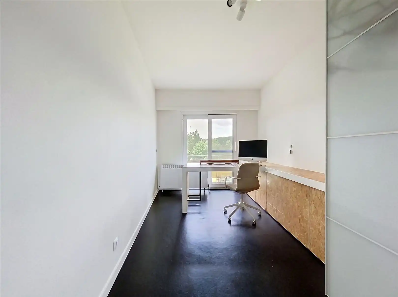 Praktisch en ruim appartement foto 5