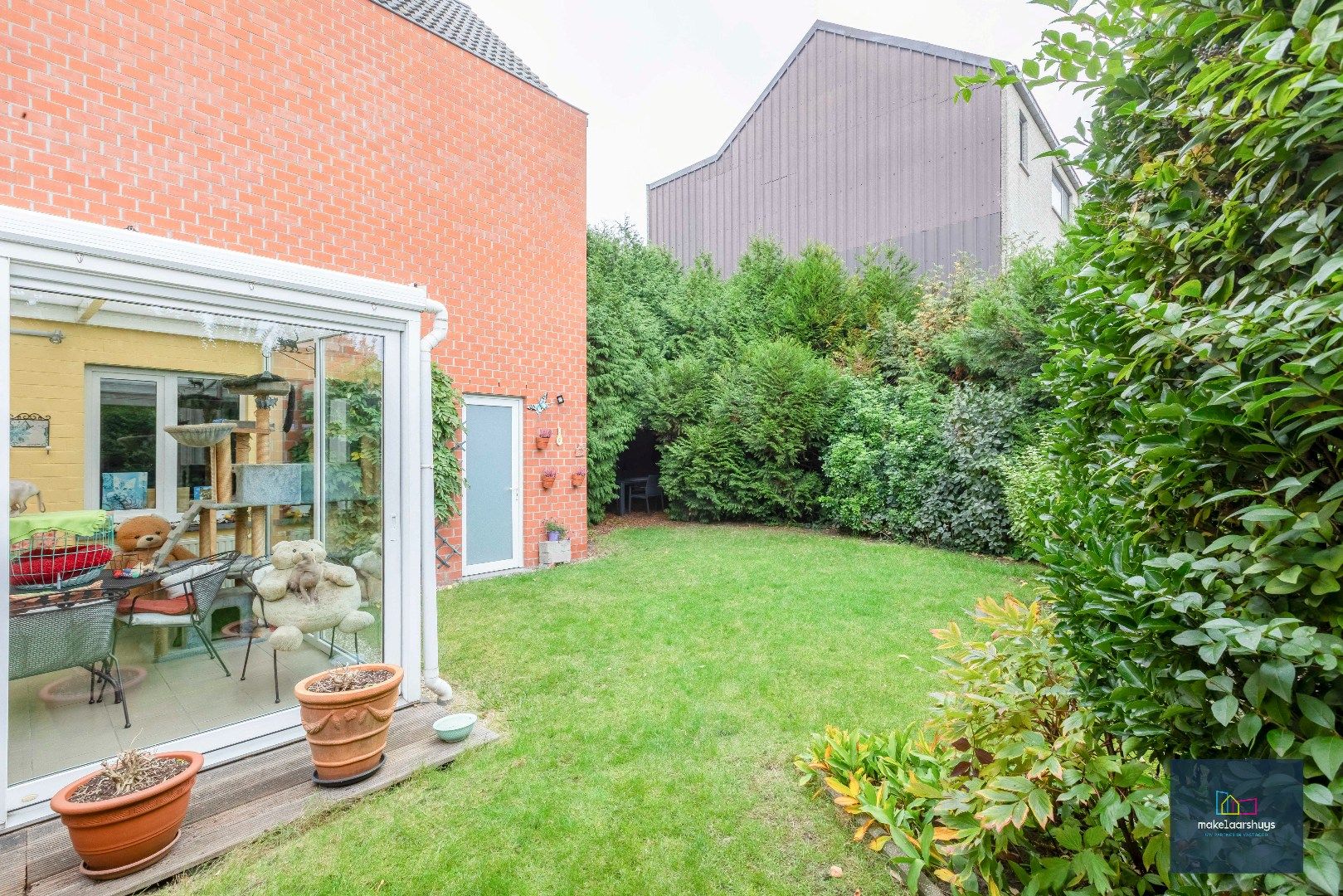 Ruime woning in rij met tuin, garage en 4 slaapkamers in Wondelgem  foto 23